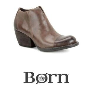 Born Kenya brown Booties 7.5
